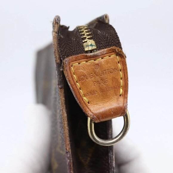 LOUIS VUITTON Monogram Bucket GM Accessory Pouch LV Auth - Picture 6 of 16